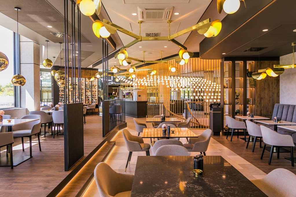 Radisson Blu Hotel. Sopot Restaurang bild